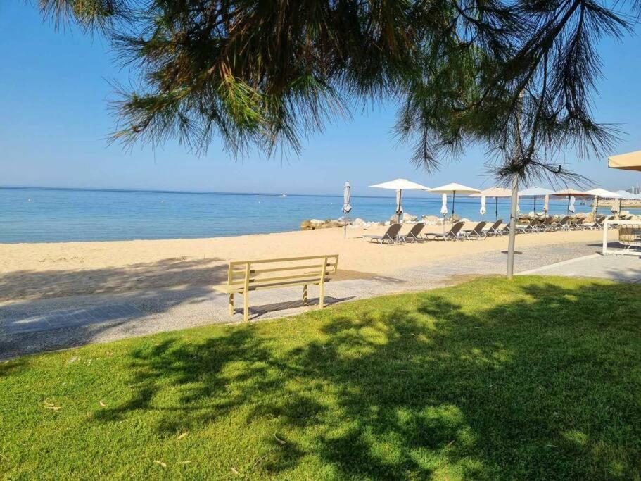 Our Home-Fully Renovated Apartments And Studios By The Sea Nikiti  Eksteriør billede
