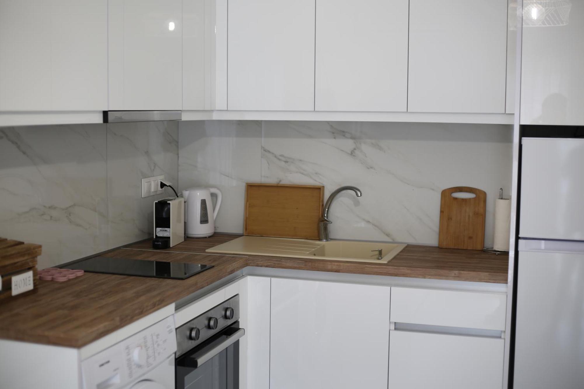 Our Home-Fully Renovated Apartments And Studios By The Sea Nikiti  Eksteriør billede